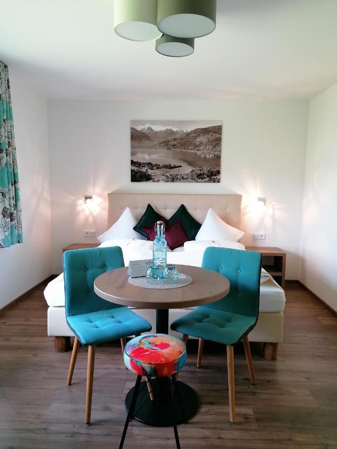 Pension Claudia Zell am See Bagian luar foto
